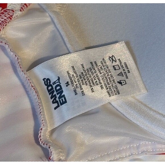 Lands End Sz 14 Bikini Top Swim Underwire Twist Wood Lily Red Striped UPF50 - Picture 4 of 4